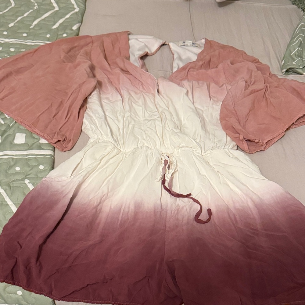 She + Sky Blush and Ivory Ombre Top